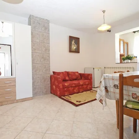 Fuer 2 Personen Ca 27 Qm In Peroj, Istrien Istrische Riviera *